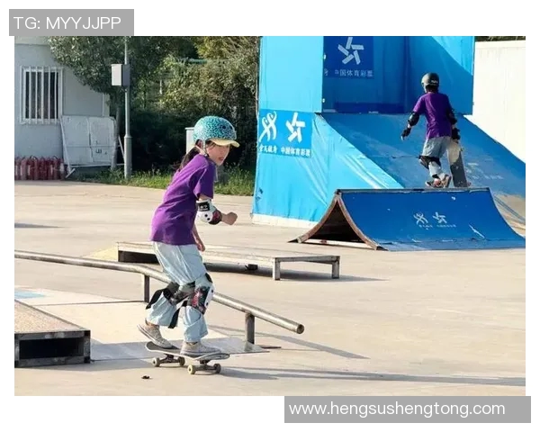 重庆飞盘队在滑板精英赛中的速度表现分析与精彩回顾 重庆飞盘队在滑板精英赛中的速度表现分析与精彩回顾