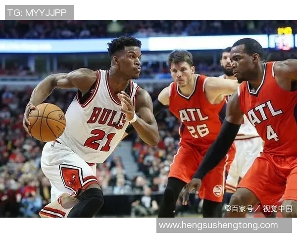 上海篮球队进攻表现分析与战术调整探讨