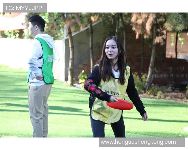 飞盘文化的魅力与挑战:深入了解上海飞盘队的团队精神与战术意识 飞盘文化的魅力与挑战:深入了解上海飞盘队的团队精神与战术意识