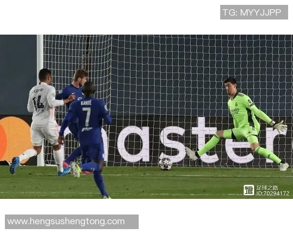 库尔图瓦：从门将到传奇的足球之路与背后的坚持与奋斗