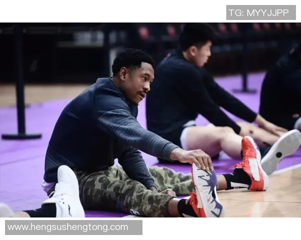 马尚布鲁克斯：从篮球场到人生舞台的精彩转变与成长历程