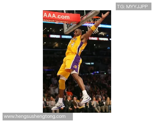 科比与詹姆斯巅峰对决手机壁纸精选展现篮球传奇魅力与热血激情