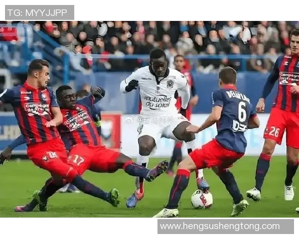 贝济耶与沙托的精彩对决揭示法乙联赛的激烈竞争与战术博弈