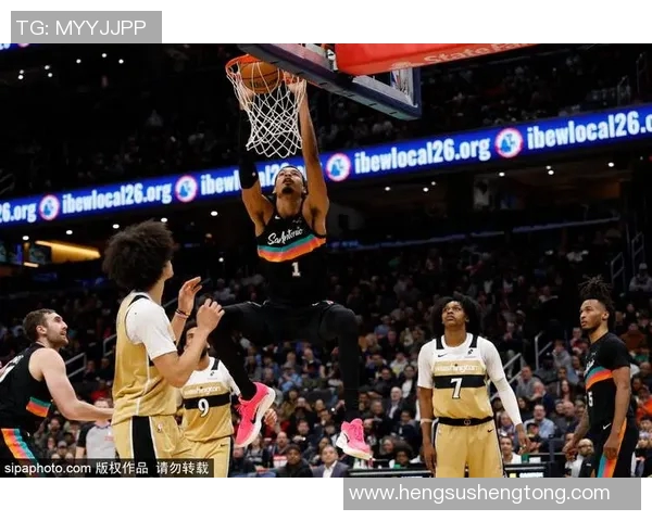 雷霆与马刺第六场激战回顾双方拼尽全力争夺晋级机会