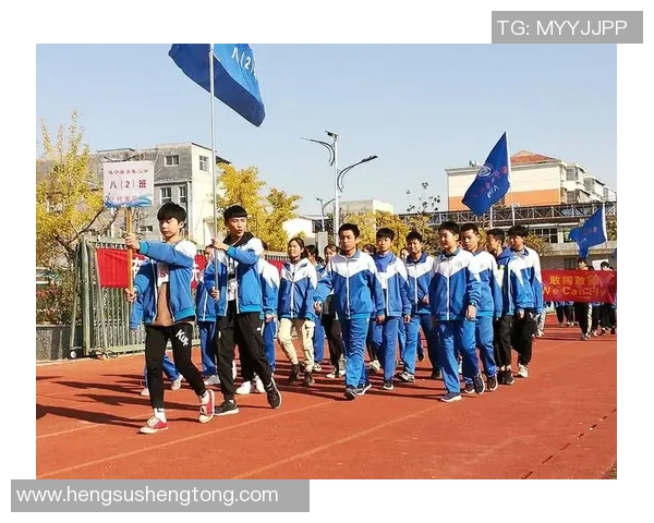 与杨丽畅谈滑板人生与梦想的追逐之旅