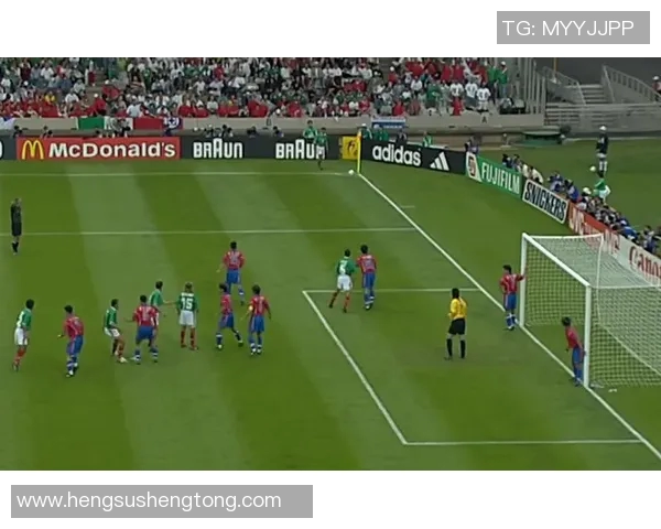 墨西哥与韩国精彩进球集锦回顾赛场瞬间尽显足球魅力与激情 墨西哥与韩国精彩进球集锦回顾赛场瞬间尽显足球魅力与激情