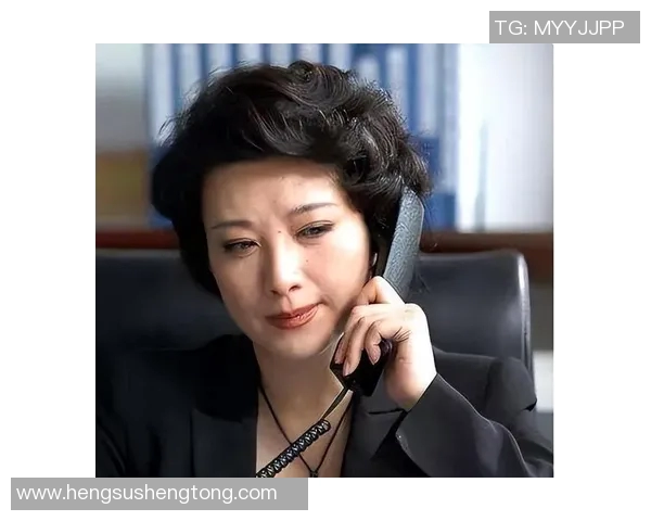 王静亲述攀岩技巧与心得体会助你轻松征服高峰