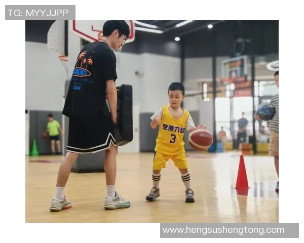 祝铭震：从年轻天才到篮球赛场的璀璨明星之路