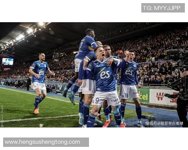 西部联与墨尔本城激战正酣比分悬念引人关注