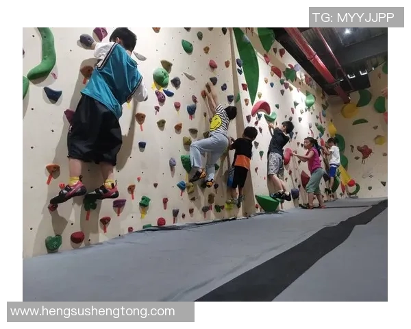 北京攀岩队在滑板精英赛中的心理素质表现分析与点评